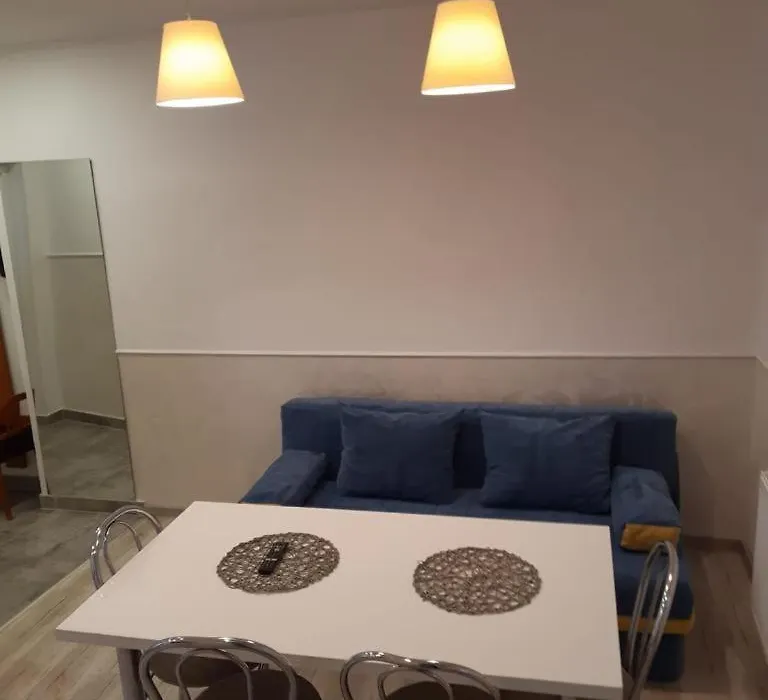 Modern Apartament Central Old Town-1