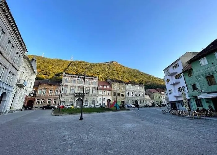 Piata Sfatului Pietonal